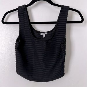 Black stretch crop workout or casual top